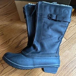 NEW in box Sorel waterproof leather boots